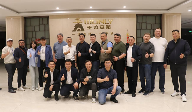 王力门业 | 哈萨克斯坦政府考察团莅临王力深入考察